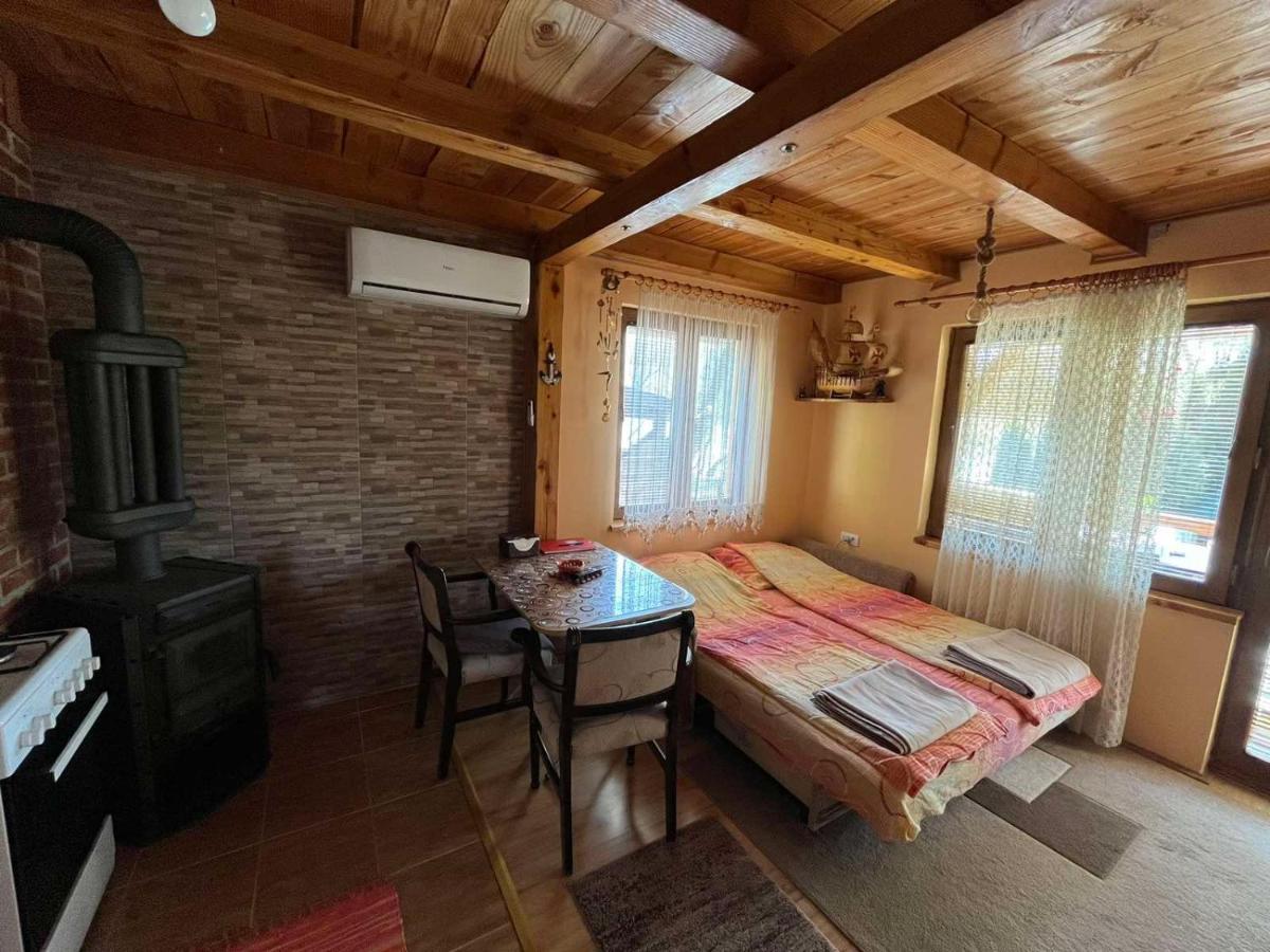 Apartman "Kapetana Luka" Ljubovija Екстер'єр фото