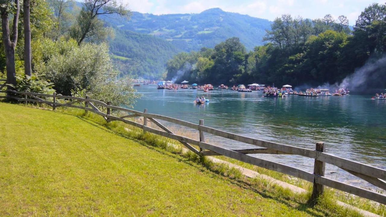 Apartman "Kapetana Luka" Ljubovija Екстер'єр фото